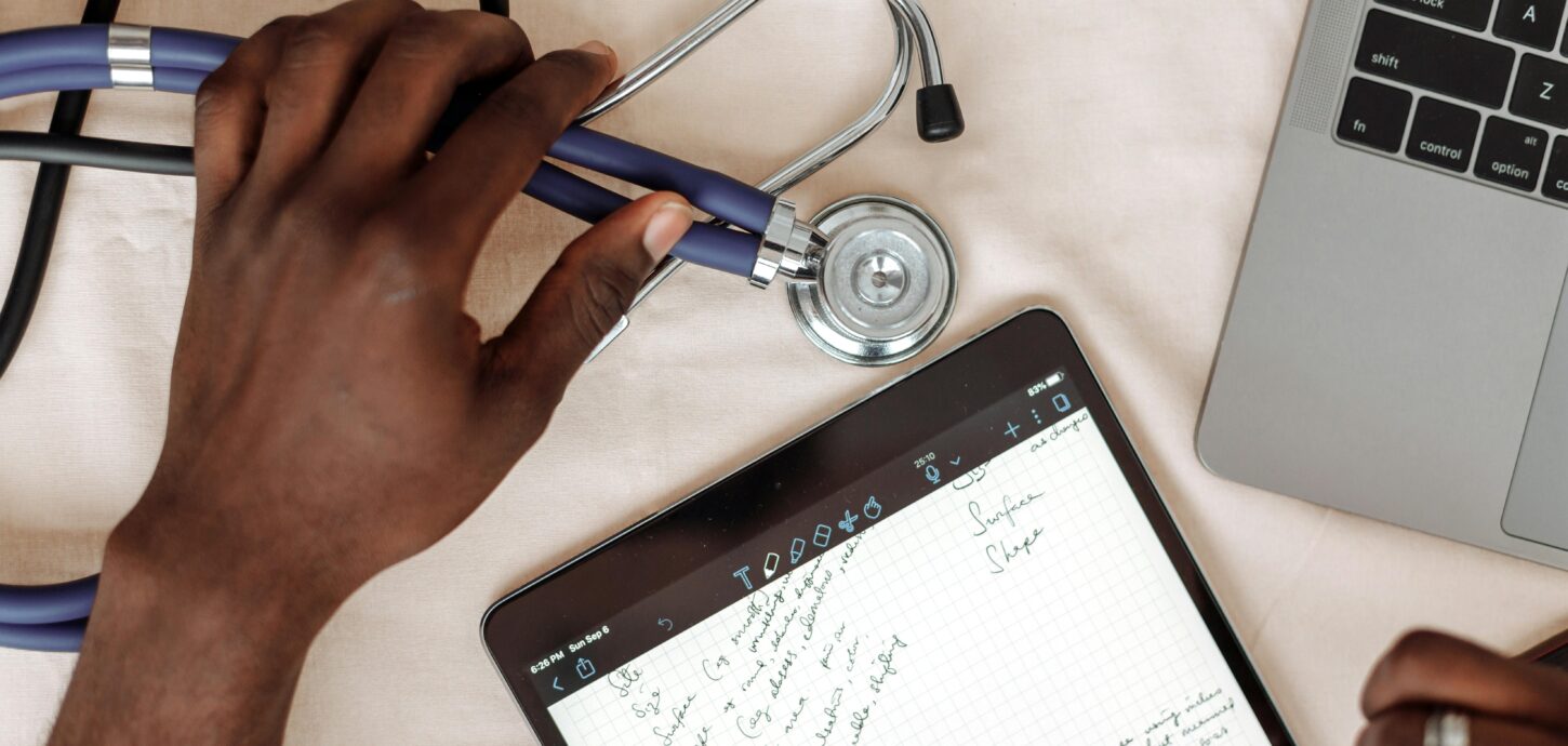 Imposto de Renda: Recibos médicos serão exclusivamente eletrônicos por meio do Receita Saúde